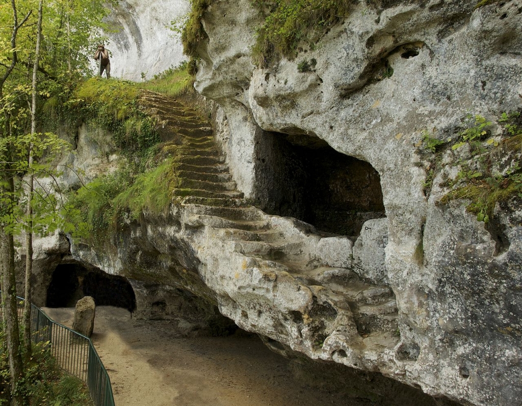 Cité troglodyte de la Roque Saint-Christophe