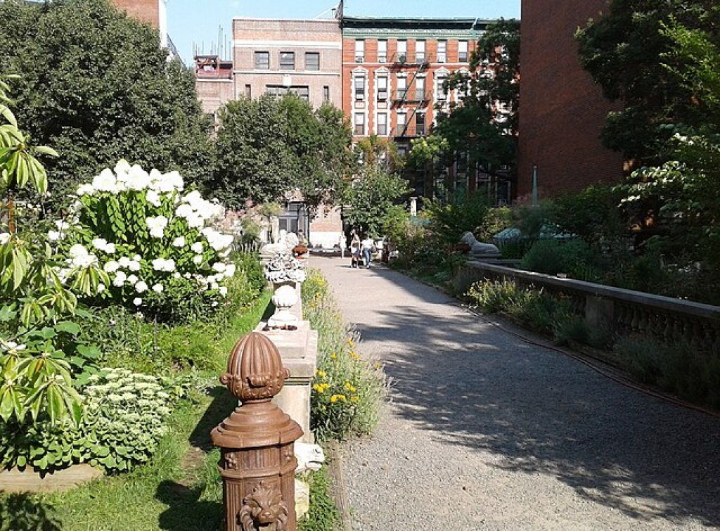 Elizabeth Street Garden