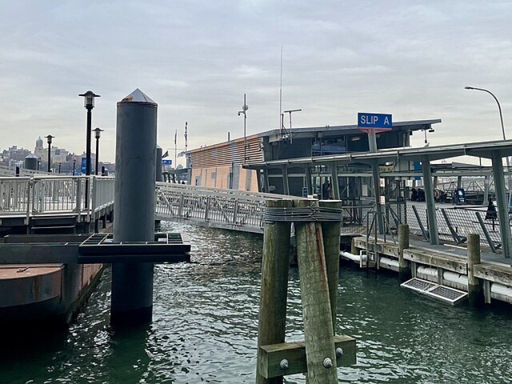 Pier 11