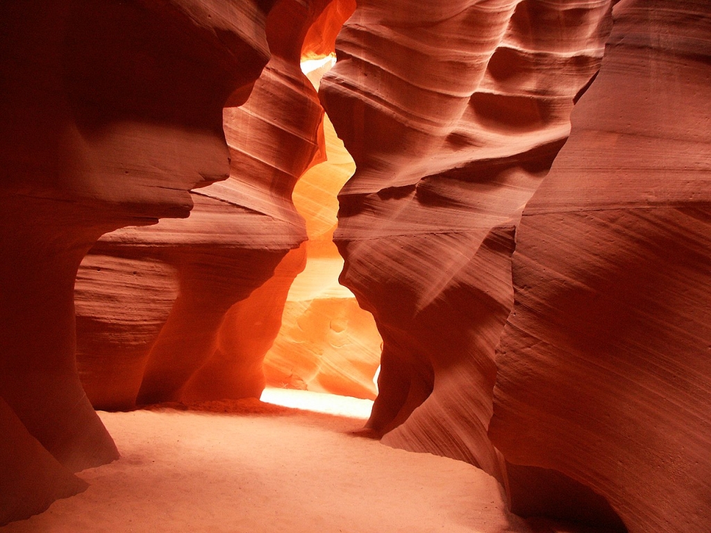 Lower Antelope Canyon