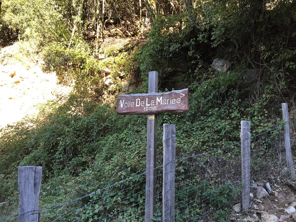 Cascade du Voile de la Mariée