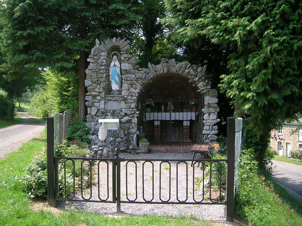 Grotte Notre-Dame de Lourdes de Grande Hoursinne
