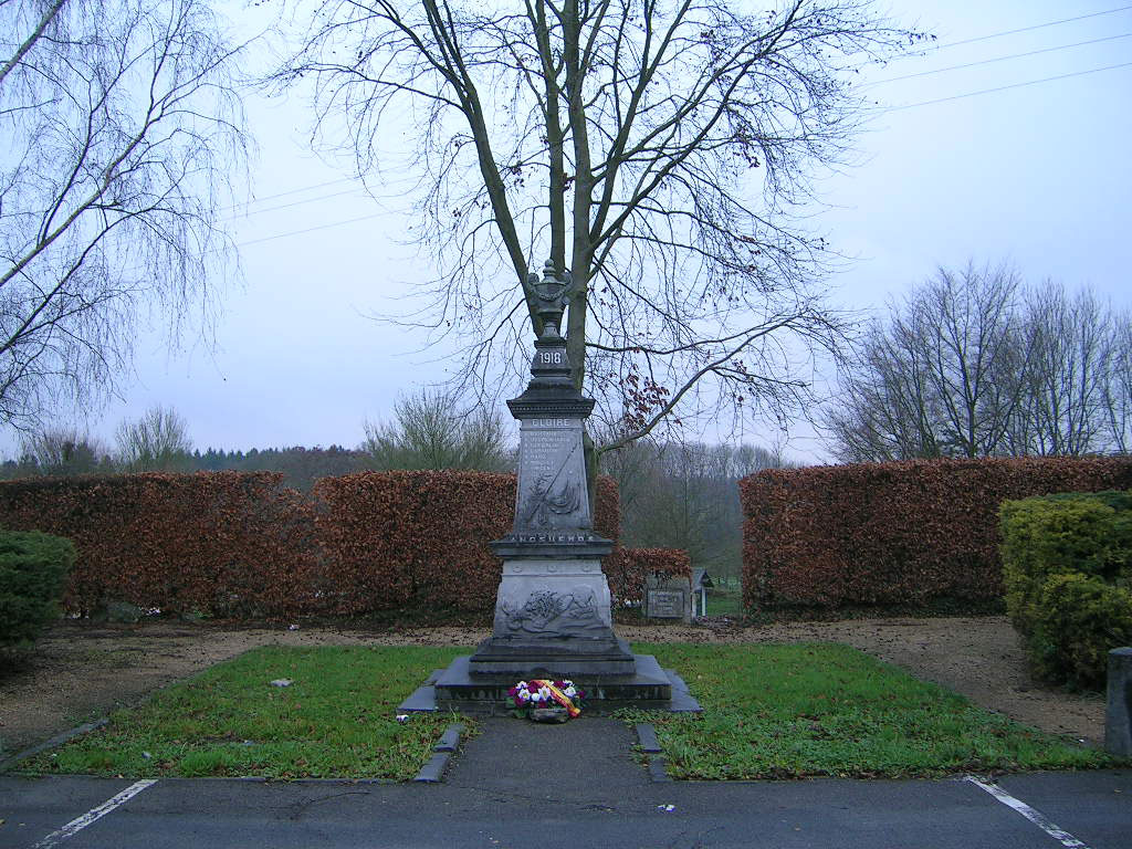 Monument aux morts de Xhoris