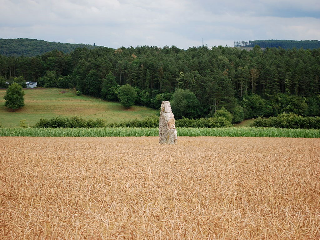 Menhir d’Ozo