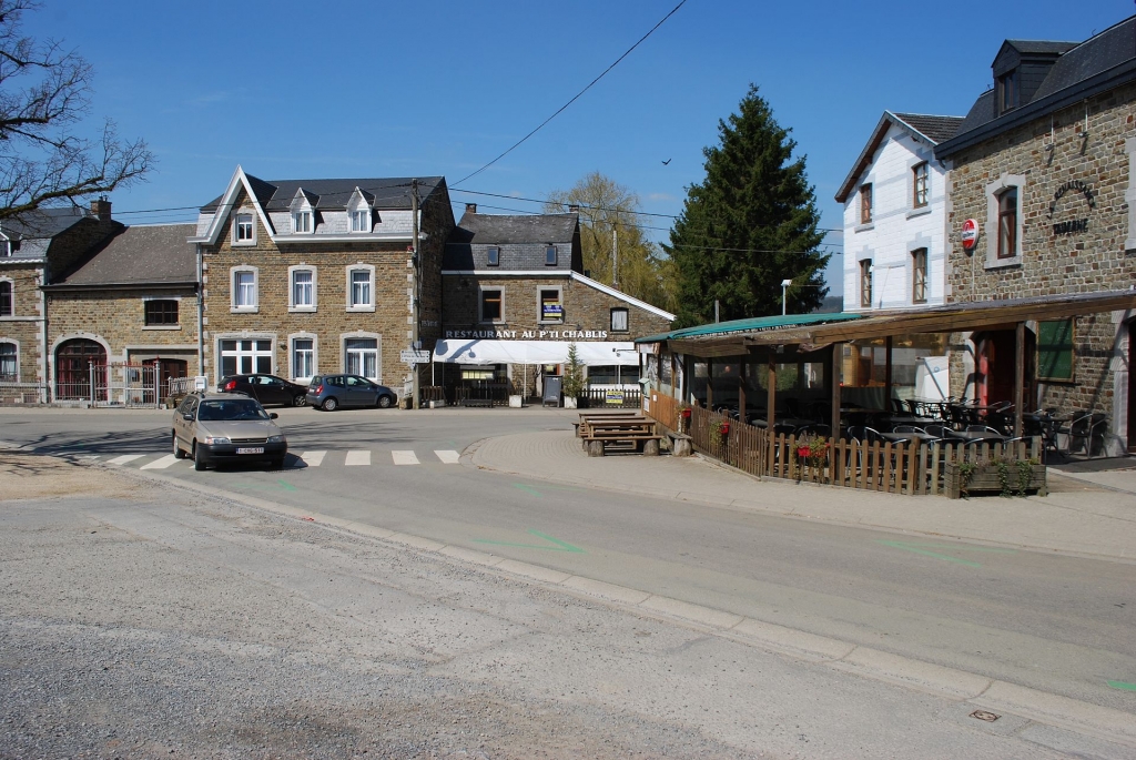 Place de Chablis