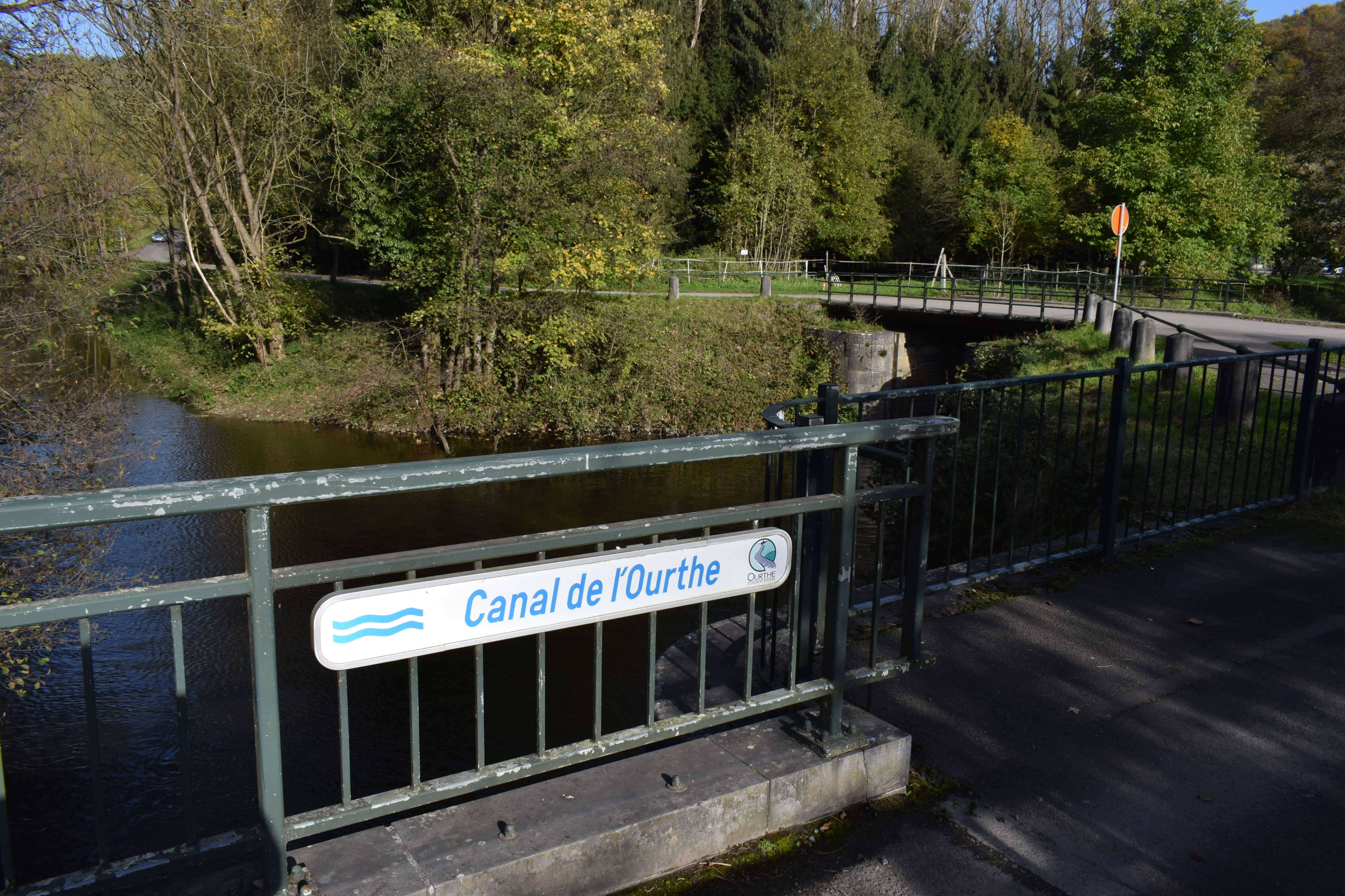 Ecluse du Canal de l’Ourthe à Poulseur