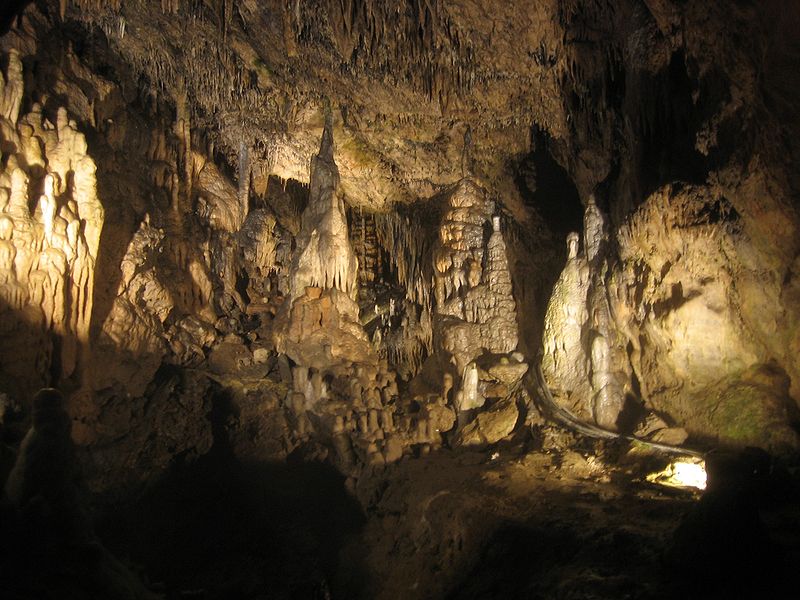 Grottes de Han