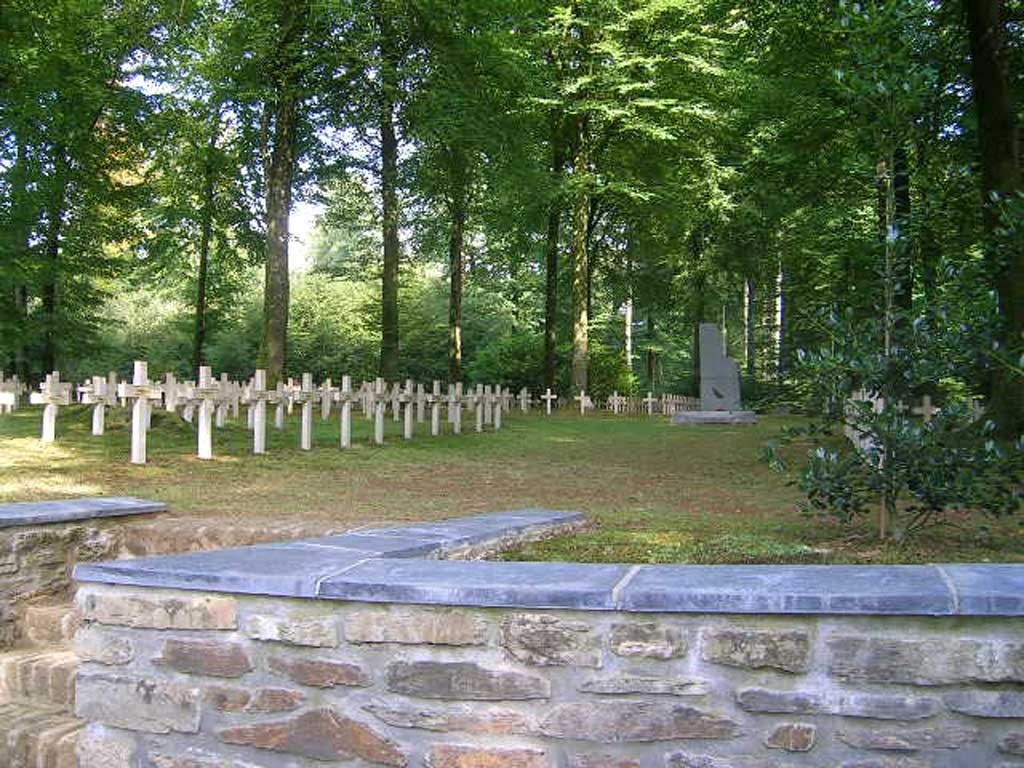 Cimetière militaire du Plateau