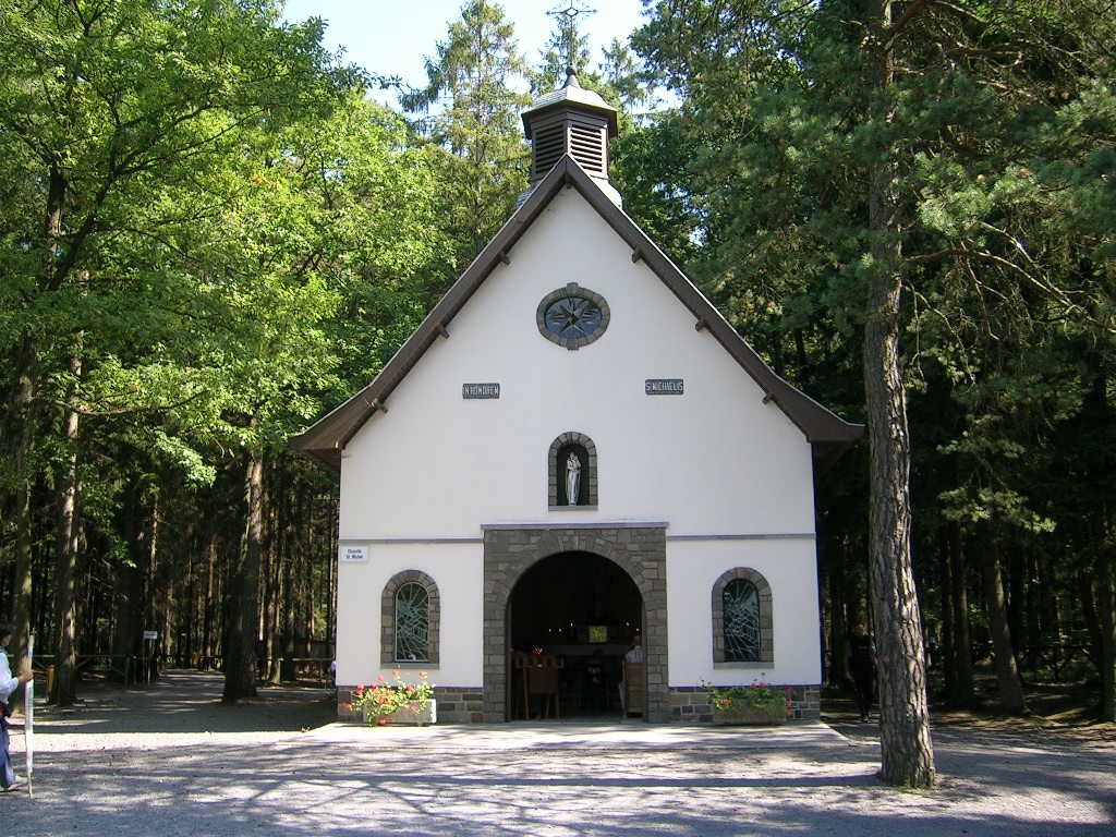 Chapelle Saint-Michel de Banneux-Notre-Dame