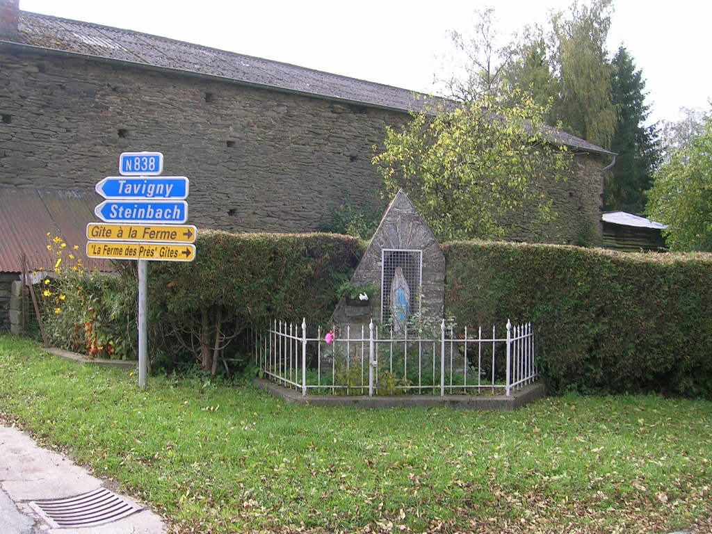 Statue de la Vierge de Limerlé