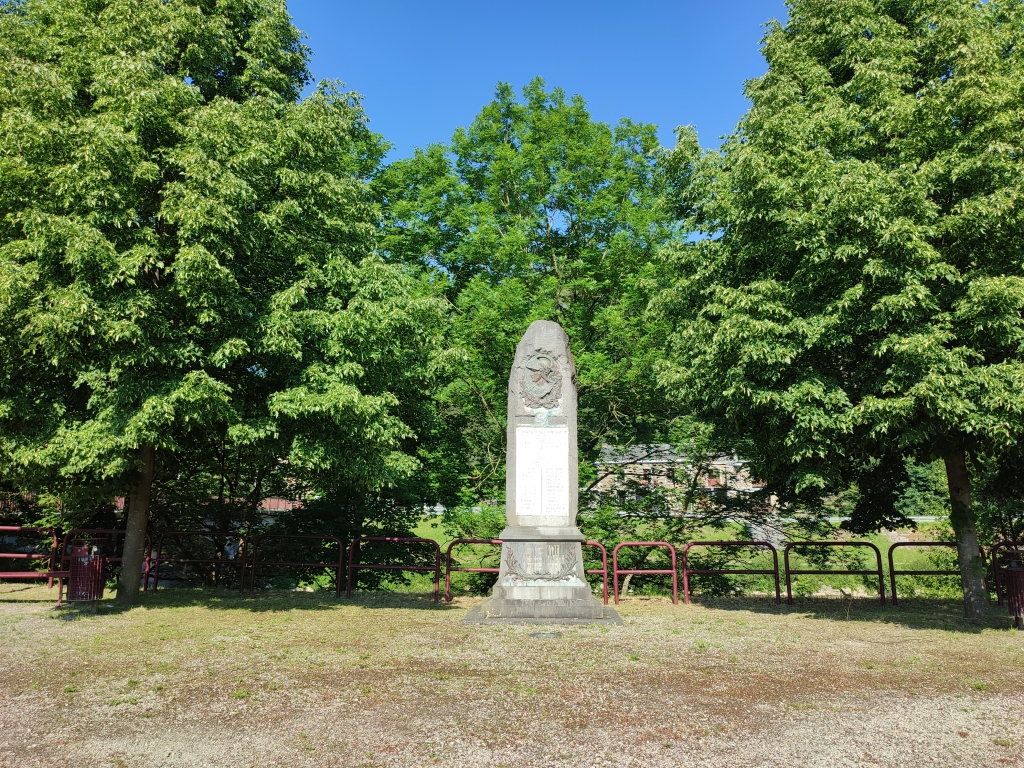 Monument aux morts et aux combattants de Comblain-la-Tour