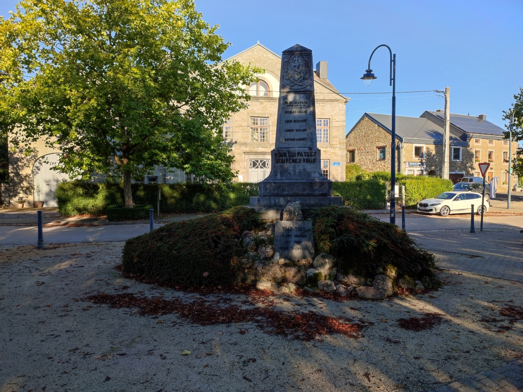 Monument aux morts d’Erezée