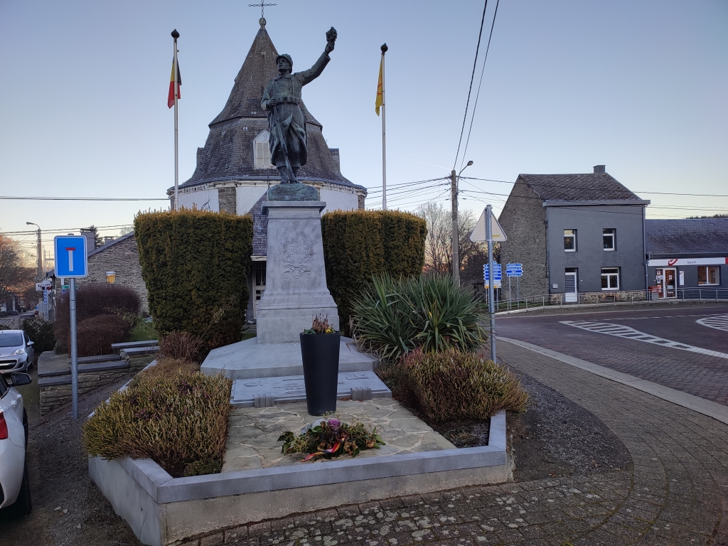 Monument aux morts de Lierneux