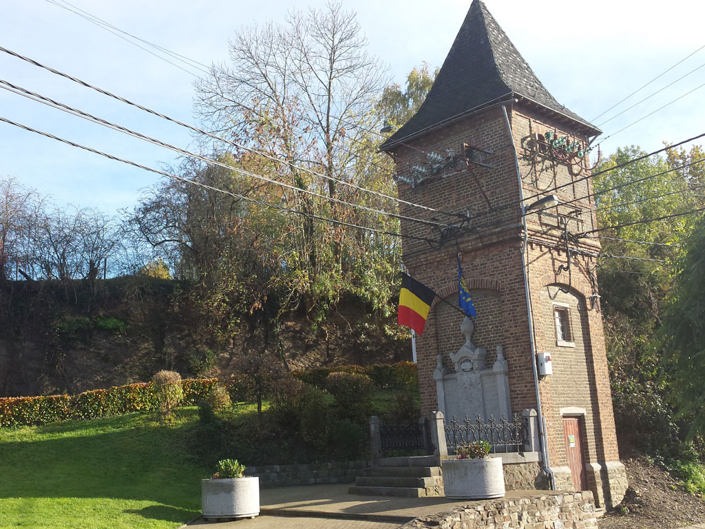 Monument aux morts de Mortroux