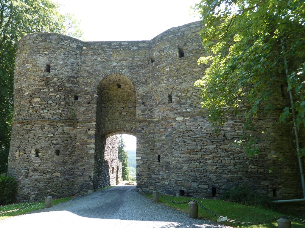 Château des Comtes de Salmchâteau