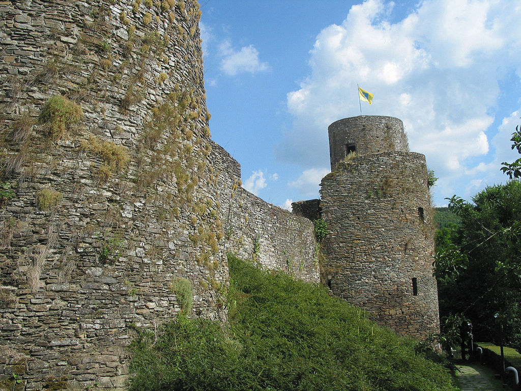 Burg Reuland