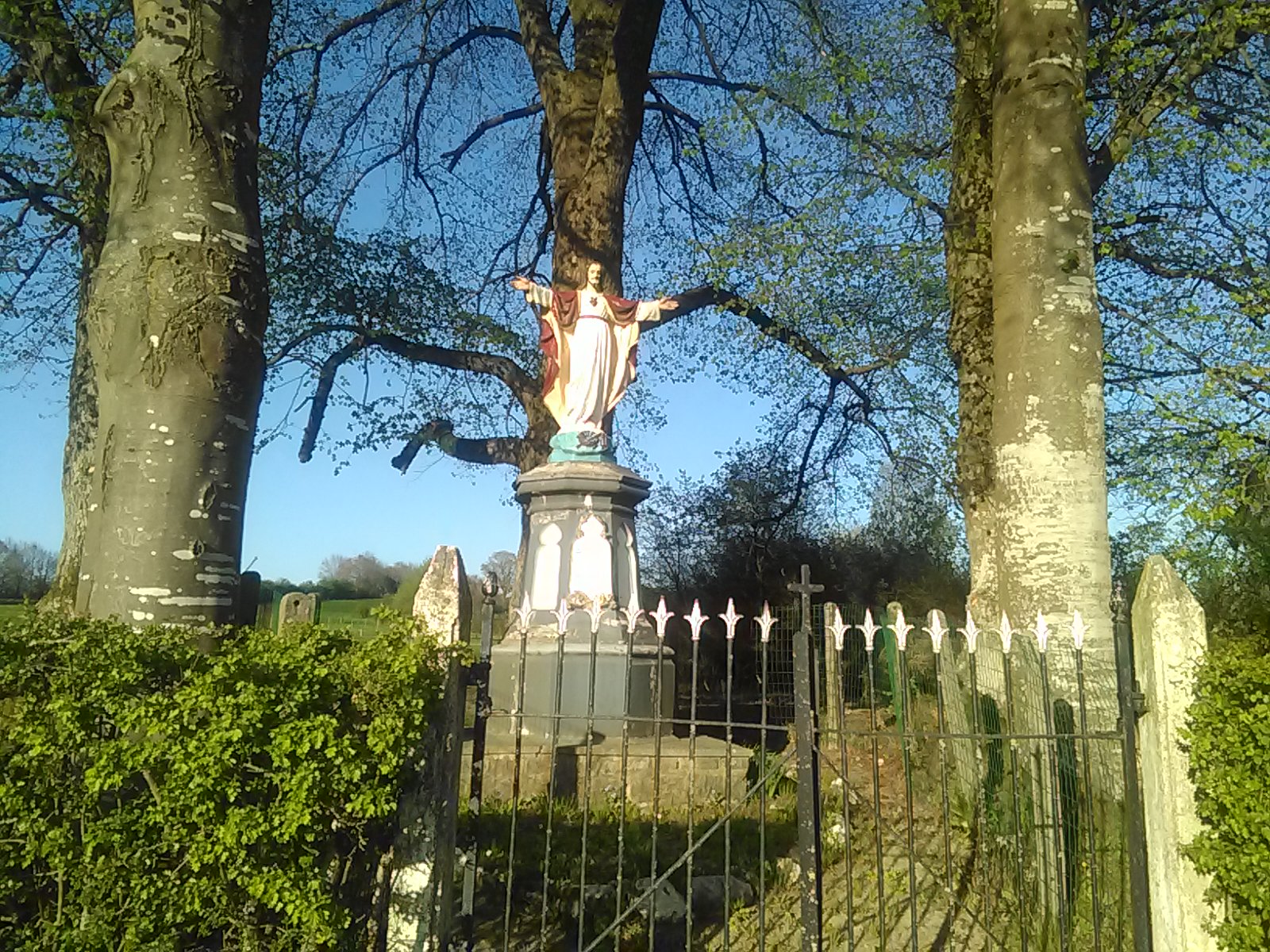 Statue du Sacré-Coeur de Jésus de Ville-du-Bois