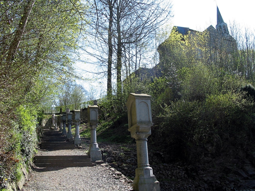 Chemin de Croix de Celles