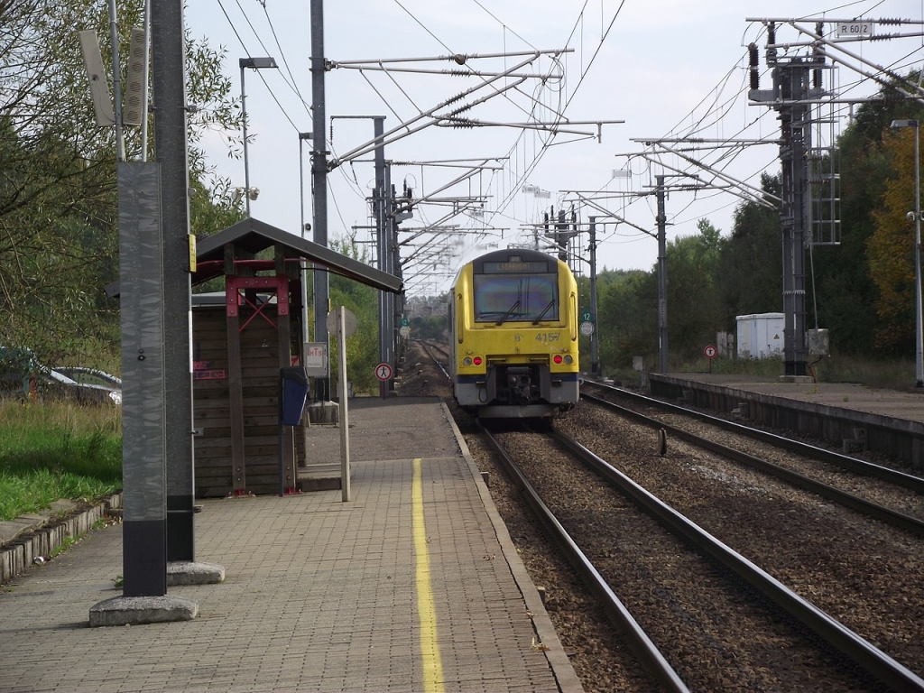 de la gare de Paliseul à la gare de Carlsbourg